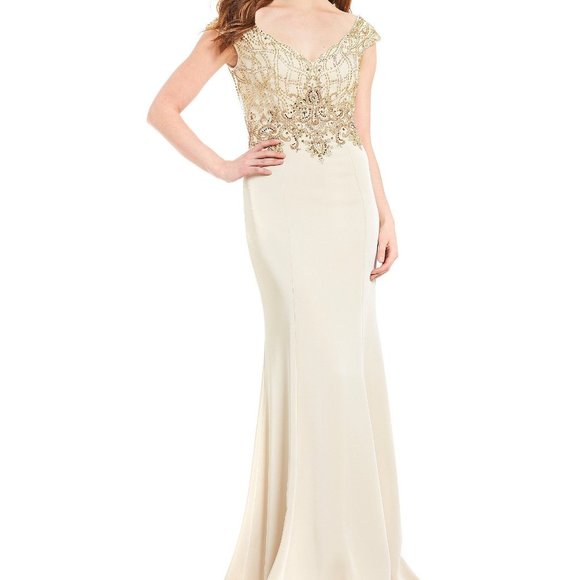Evening dress - Picture 1 of 10